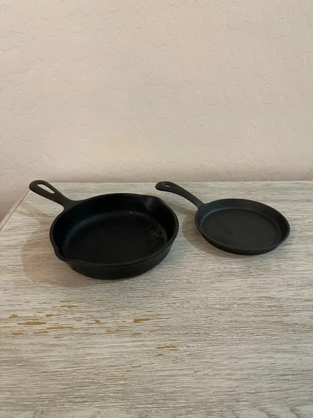 Cast Iron Fry Pans Set of 2 Small